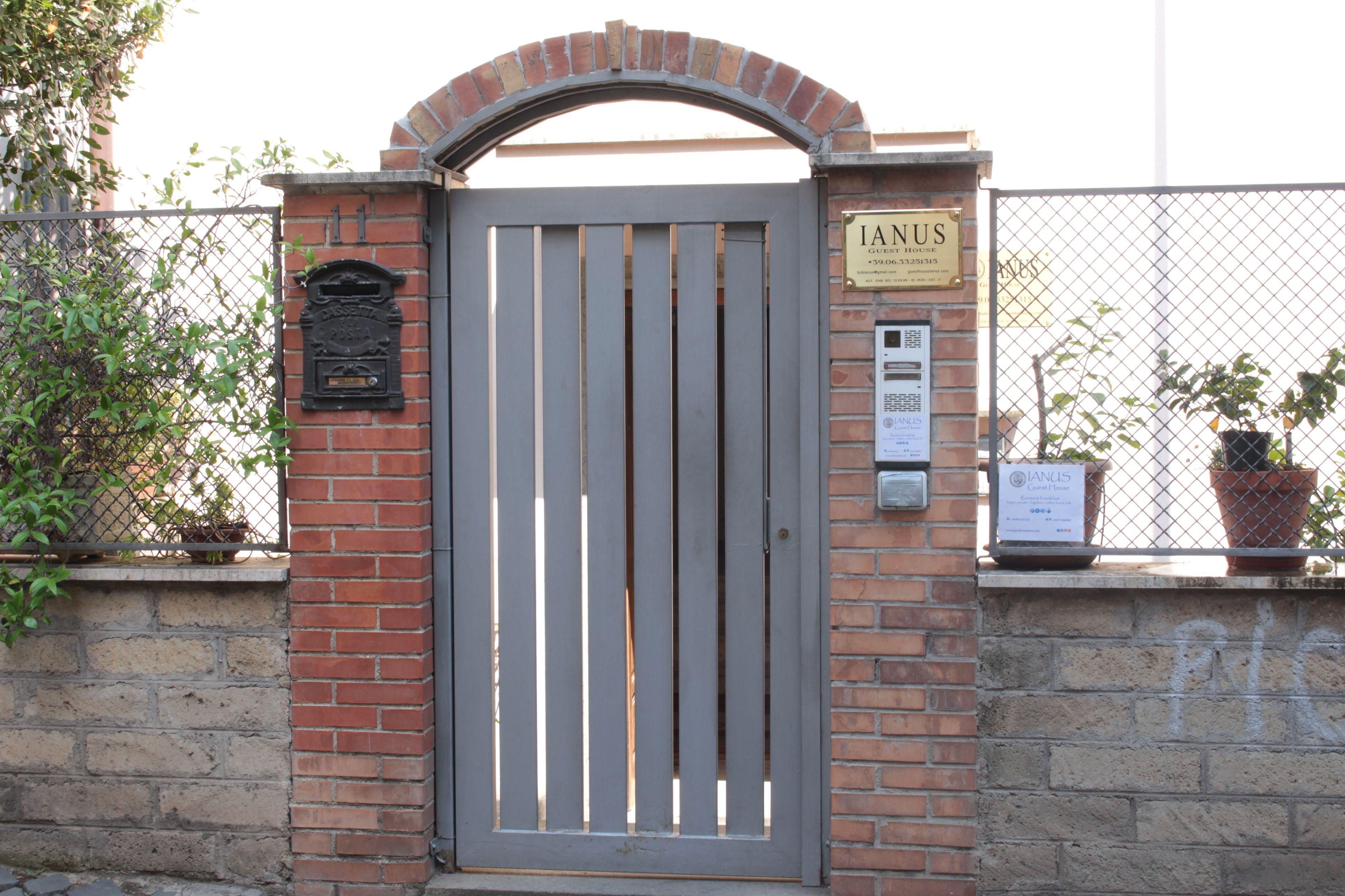 Ianus Guest House — Foto 2